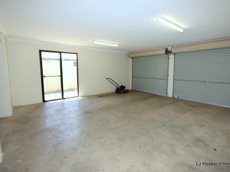 4 Baird Street, Emerald QLD 4720