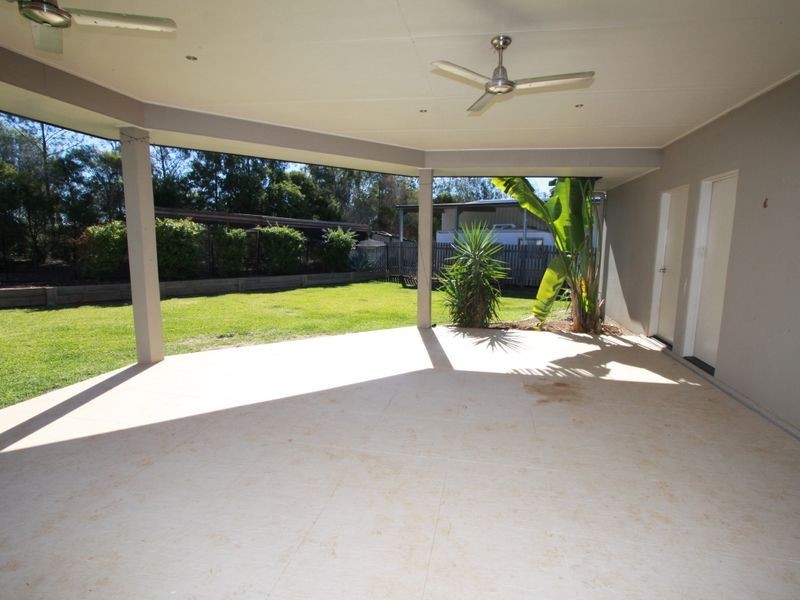 5 Chandon Crt, Emerald QLD 4720