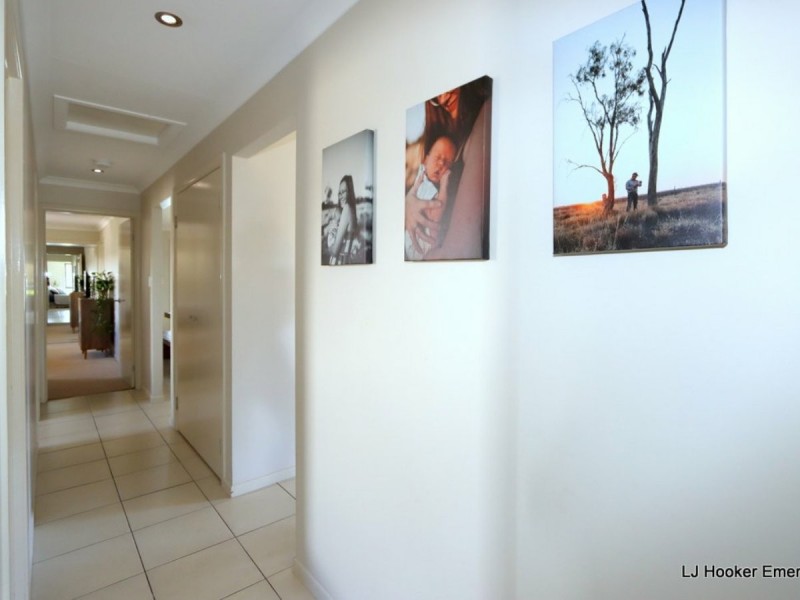 26 Wright Street, Emerald QLD 4720