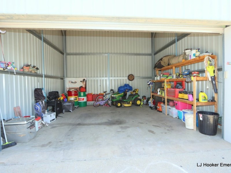 26 Wright Street, Emerald QLD 4720