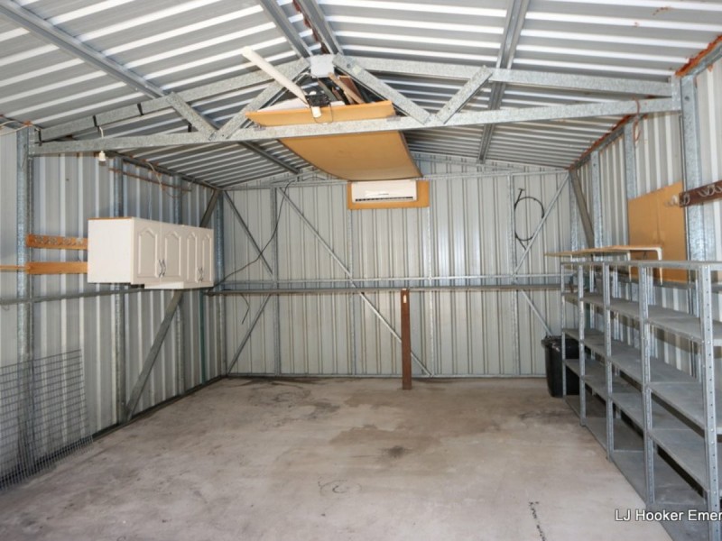 9 Suncross Place, Emerald QLD 4720