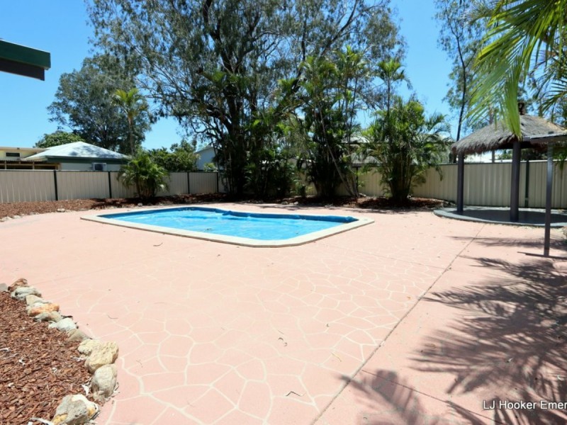 9 Suncross Place, Emerald QLD 4720