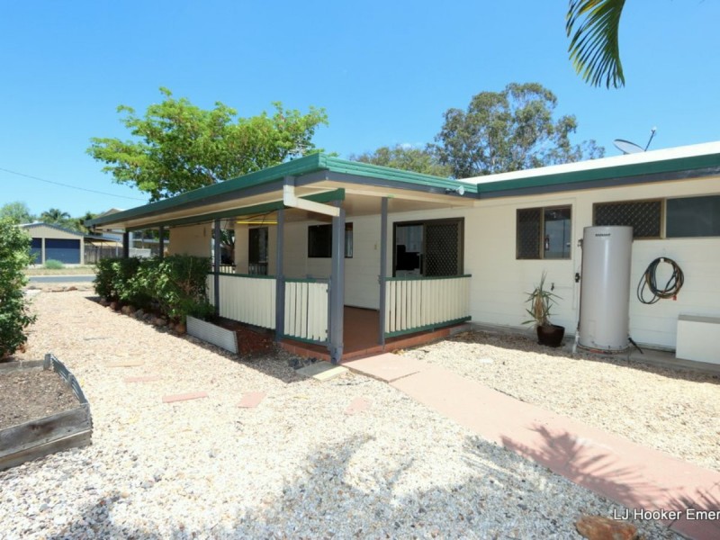 9 Suncross Place, Emerald QLD 4720