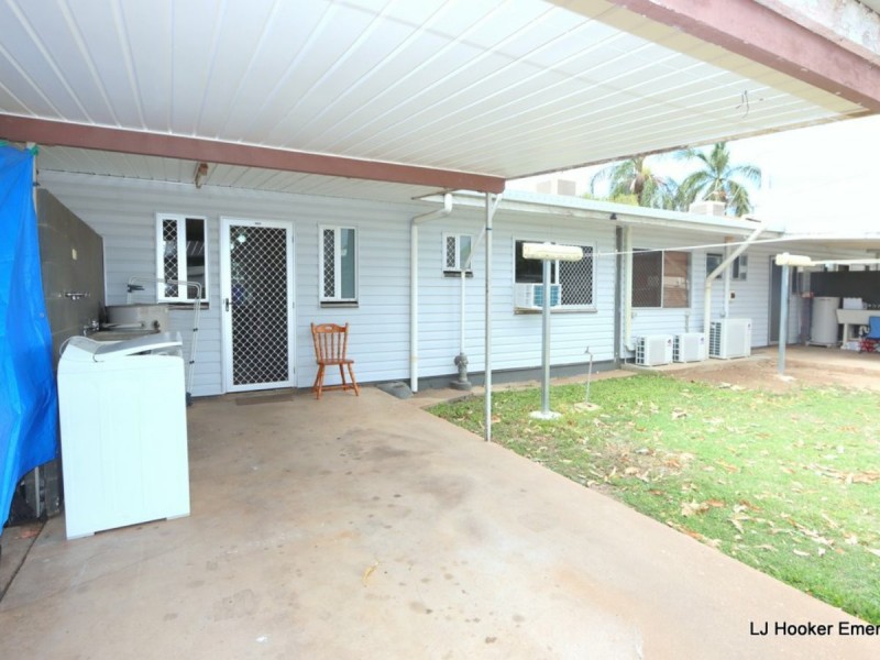 Unit 2/45 Opal Street, Emerald QLD 4720