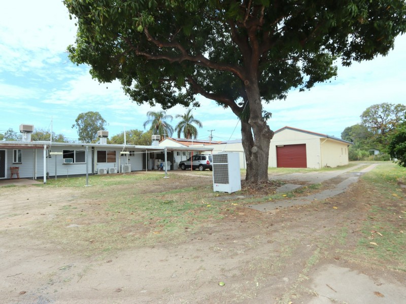 Unit 2/45 Opal Street, Emerald QLD 4720