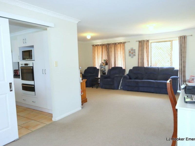 59 Crinum Crescent, Emerald QLD 4720