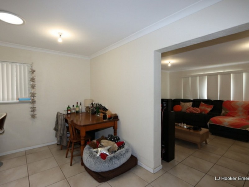 2 Opal Lane, Emerald QLD 4720