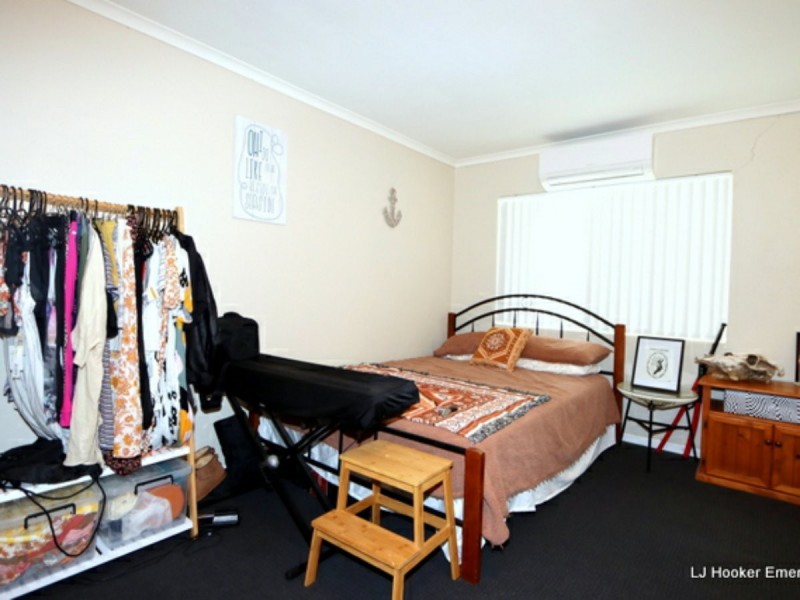 2 Opal Lane, Emerald QLD 4720