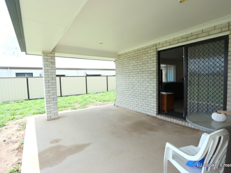 15 Newman Drive, Emerald QLD 4720