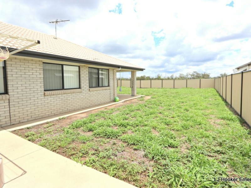 15 Newman Drive, Emerald QLD 4720
