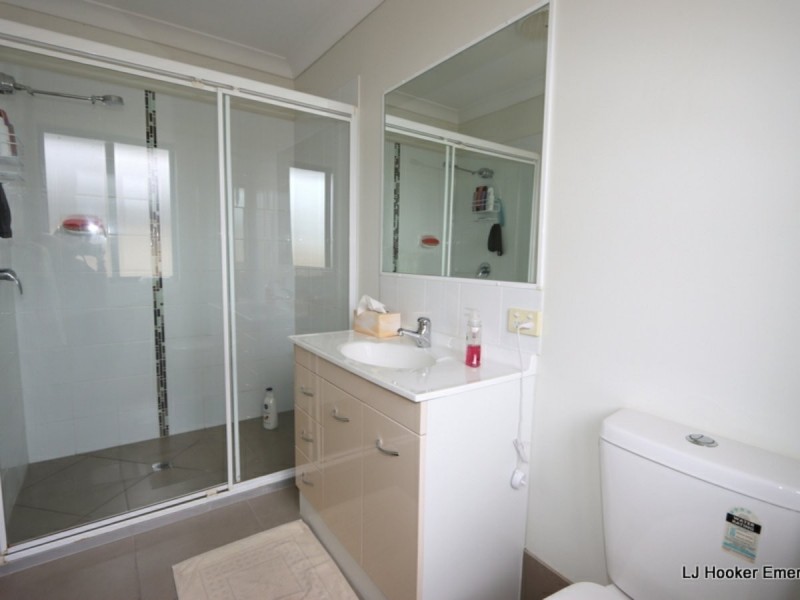 15 Newman Drive, Emerald QLD 4720