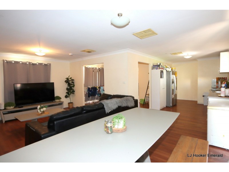 23 Crinum Crescent, Emerald QLD 4720