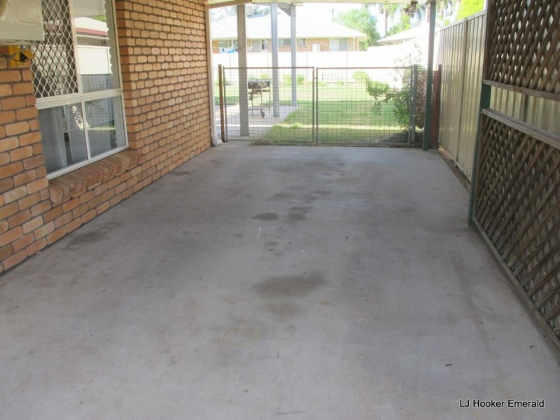 23 Crinum Crescent, Emerald QLD 4720