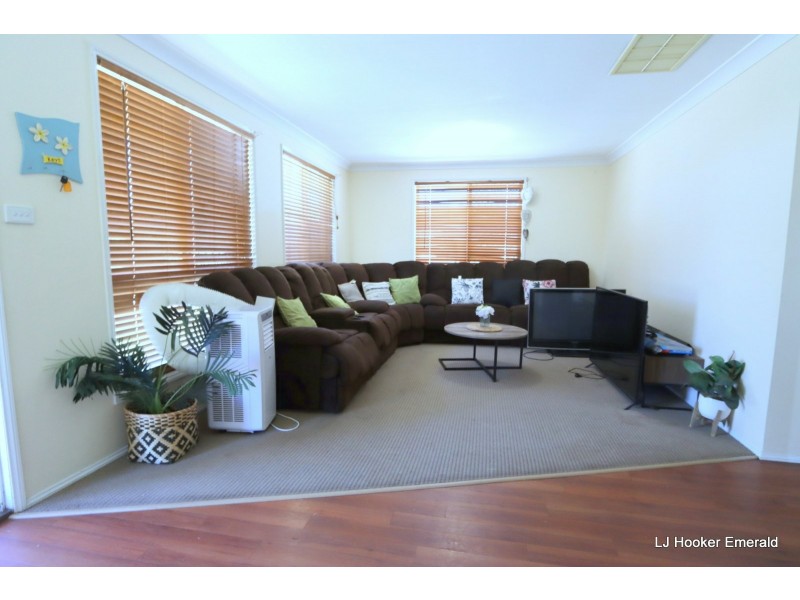 23 Crinum Crescent, Emerald QLD 4720