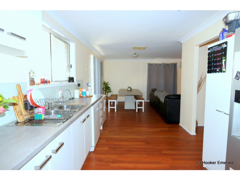 23 Crinum Crescent, Emerald QLD 4720