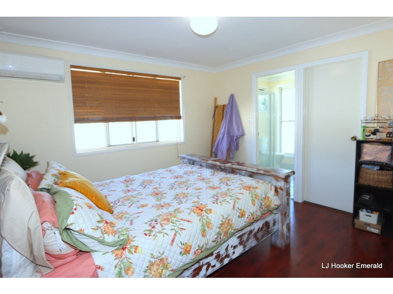 23 Crinum Crescent, Emerald QLD 4720