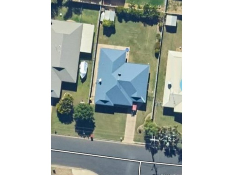 23 Crinum Crescent, Emerald QLD 4720