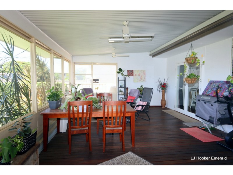 30 Moody Street, Emerald QLD 4720