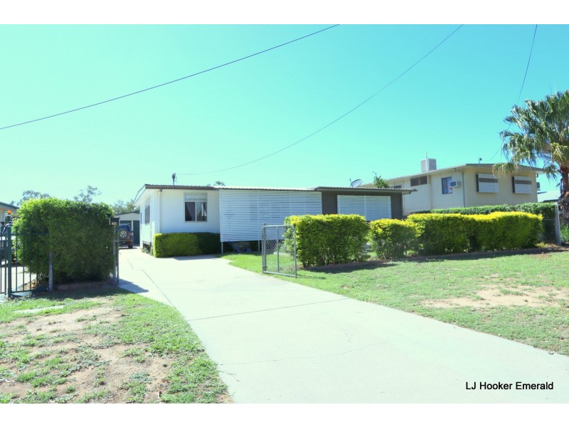 30 Moody Street, Emerald QLD 4720