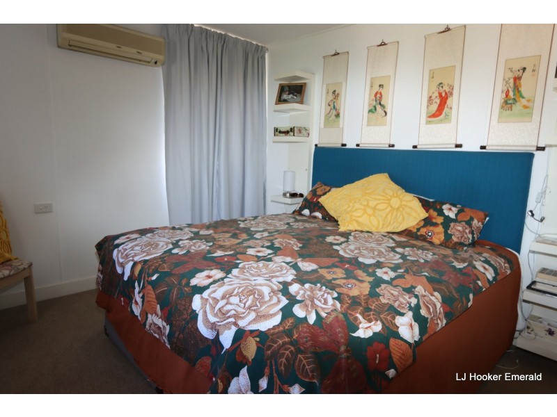 30 Moody Street, Emerald QLD 4720