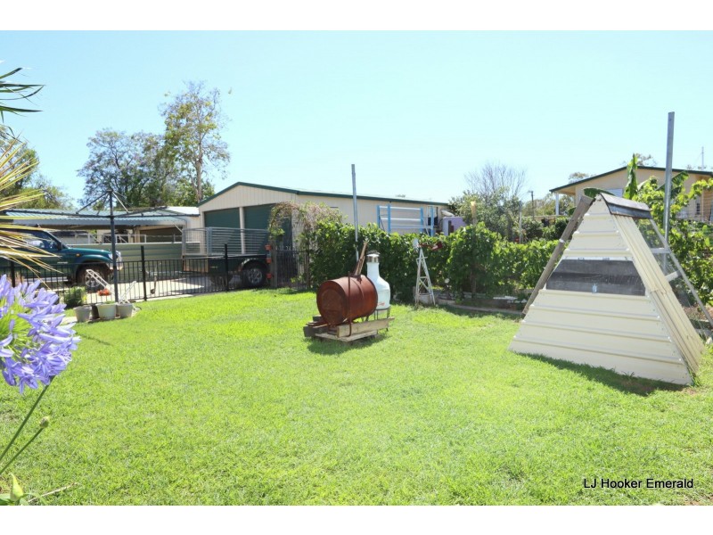 30 Moody Street, Emerald QLD 4720