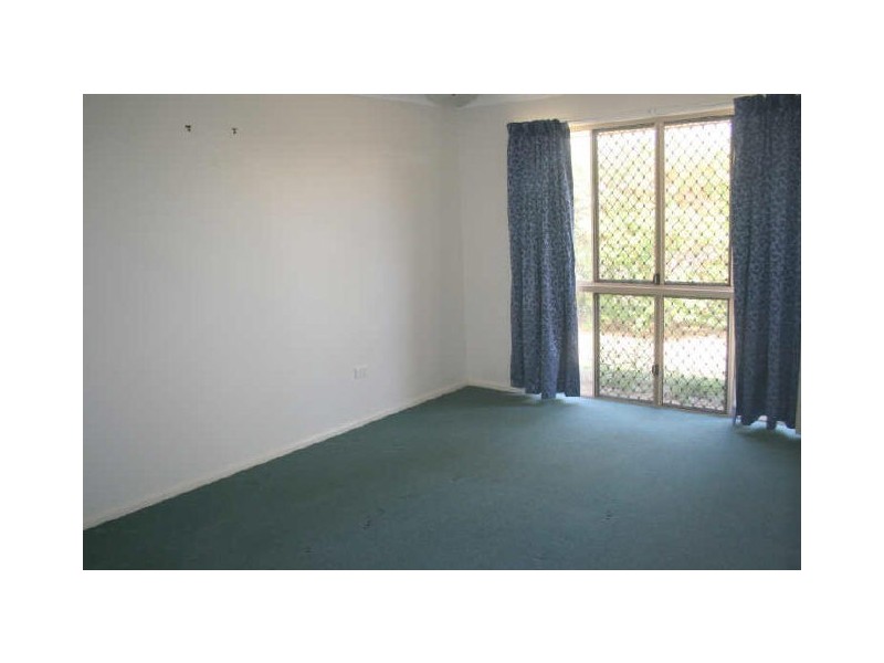 32 Andrews Road, Emerald QLD 4720