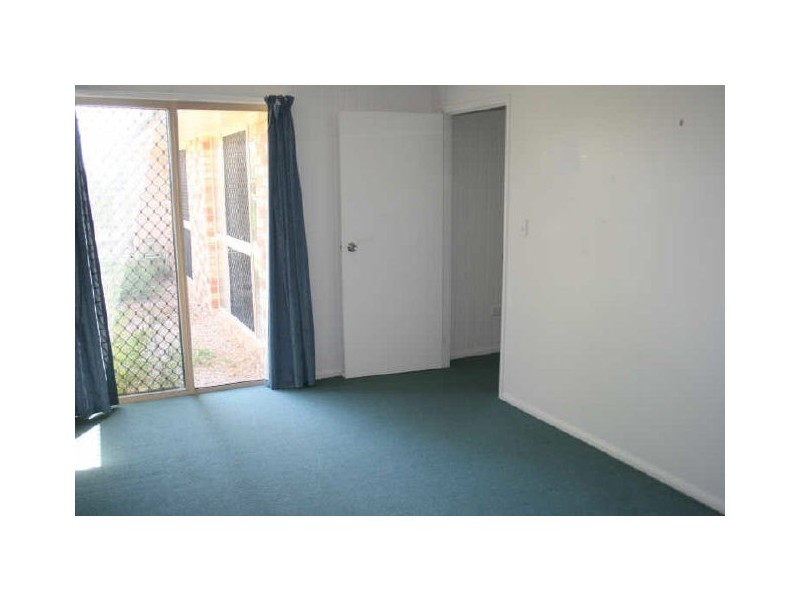 32 Andrews Road, Emerald QLD 4720