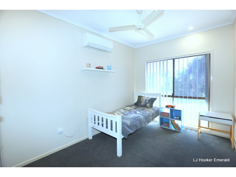 4 Julie Court, Emerald QLD 4720