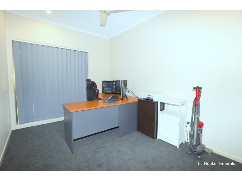 4 Julie Court, Emerald QLD 4720
