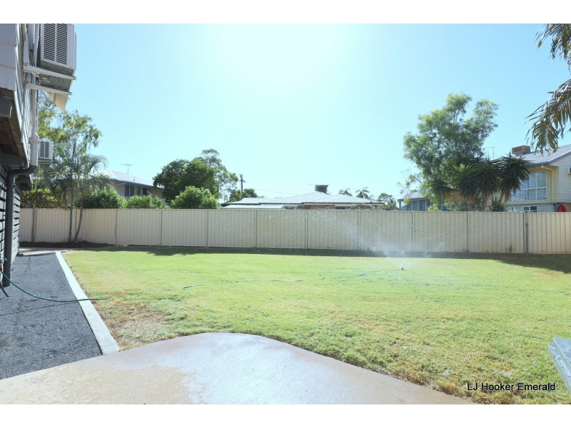4 Julie Court, Emerald QLD 4720