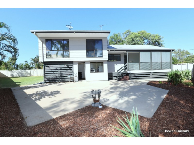 4 Julie Court, Emerald QLD 4720