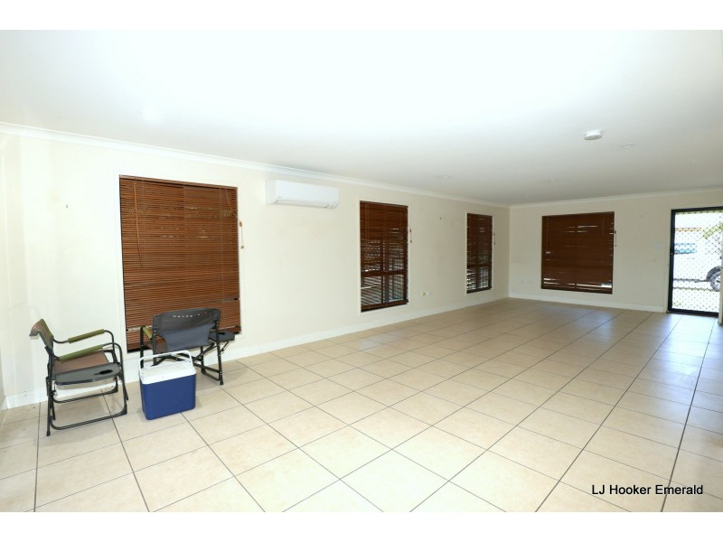 5/68 Moody Street, Emerald QLD 4720