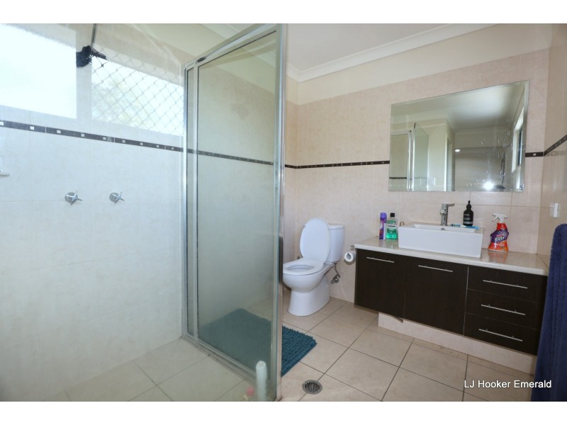 5/68 Moody Street, Emerald QLD 4720