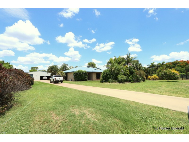 2 Malibu Place, Emerald QLD 4720