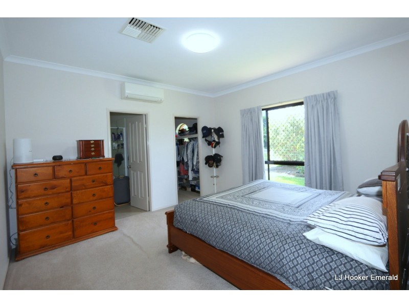 2 Malibu Place, Emerald QLD 4720