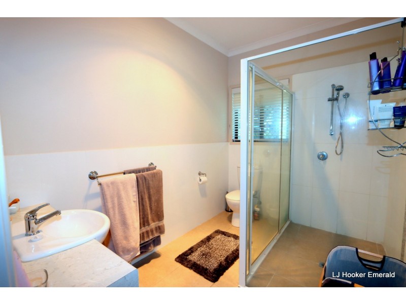 2 Malibu Place, Emerald QLD 4720