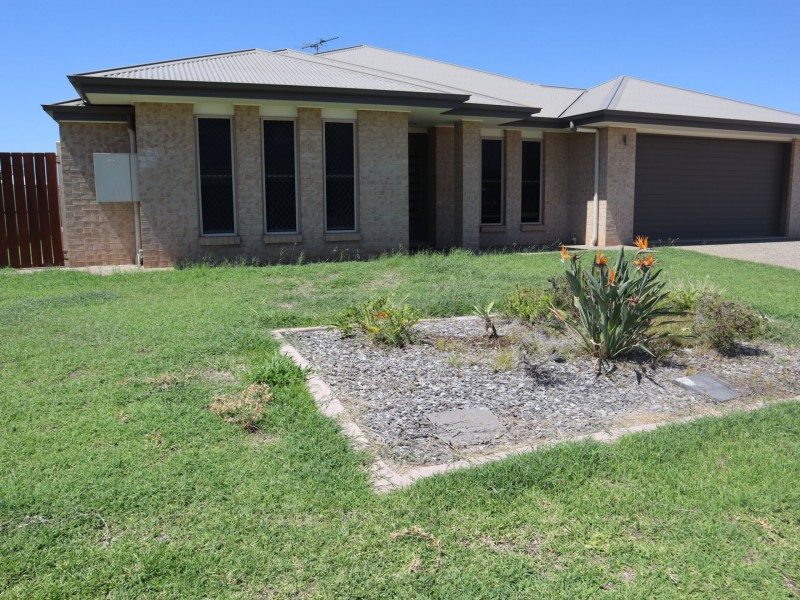 4 Singleton Court, Emerald QLD 4720