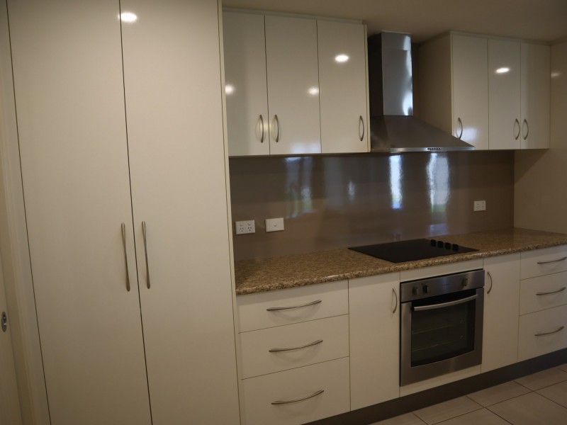 4 Singleton Court, Emerald QLD 4720