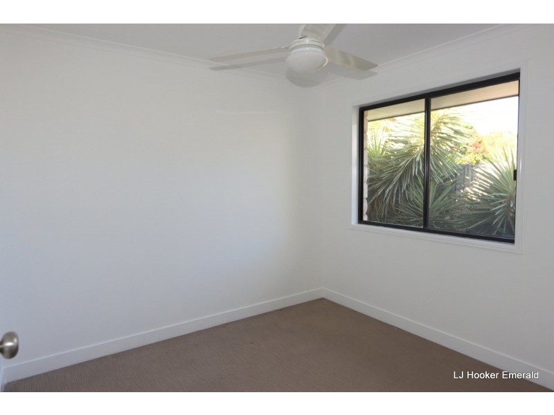 66 Long Street, Emerald QLD 4720