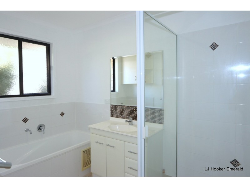 66 Long Street, Emerald QLD 4720