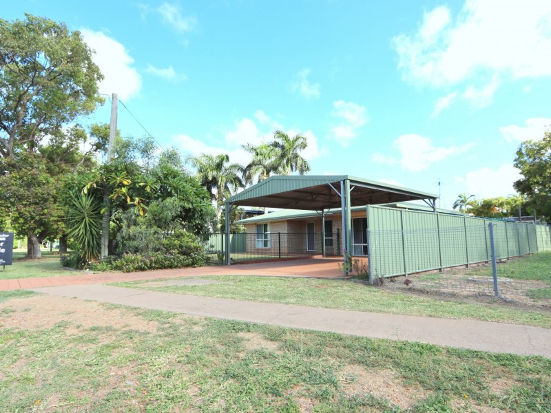 10 Gray Street, Emerald QLD 4720