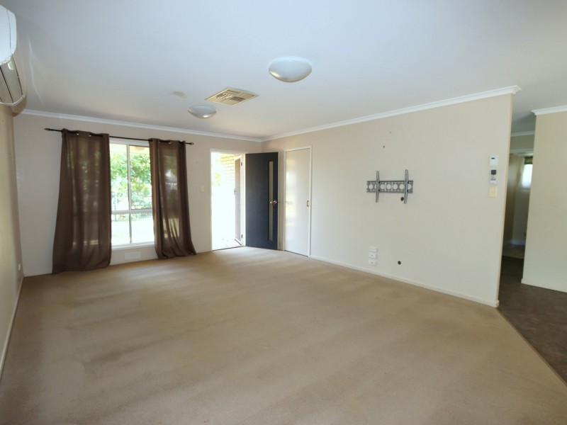 10 Gray Street, Emerald QLD 4720