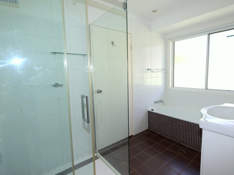 10 Gray Street, Emerald QLD 4720