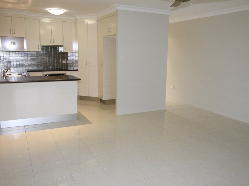 1/16 Moriarty Street, Emerald QLD 4720