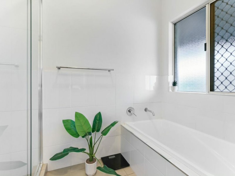 34 Cunningham Drive, Emerald QLD 4720