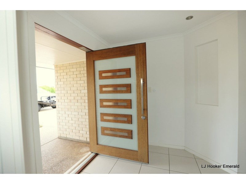 24 Kassidy Street, Emerald QLD 4720