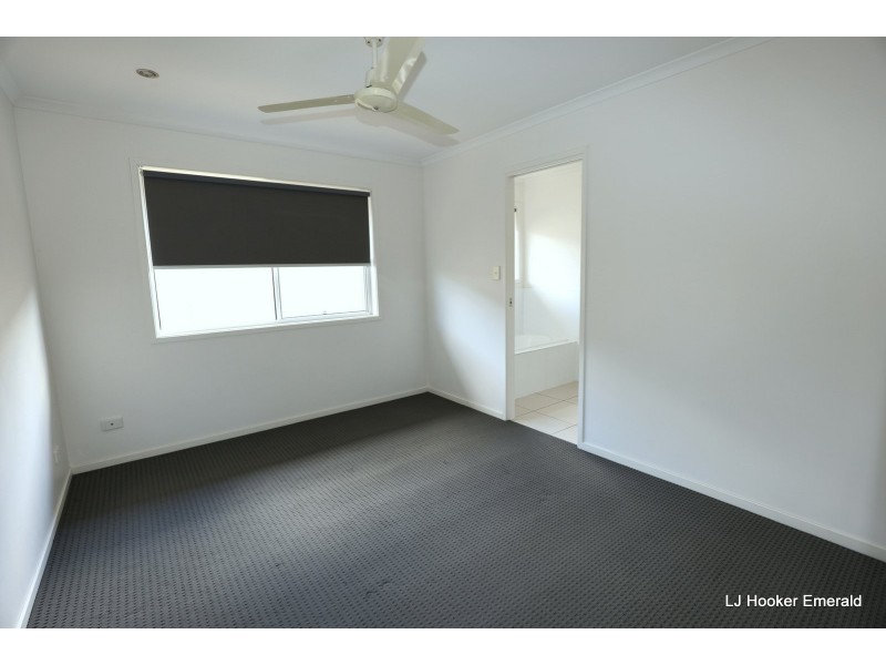 24 Kassidy Street, Emerald QLD 4720