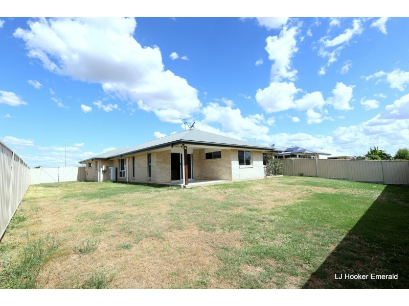 24 Kassidy Street, Emerald QLD 4720