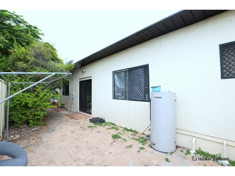 14 Old Airport Dr, Emerald QLD 4720