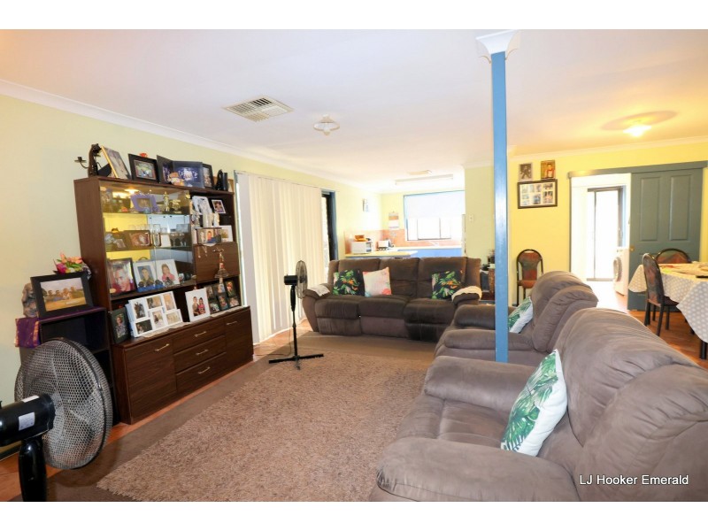 14 Old Airport Dr, Emerald QLD 4720